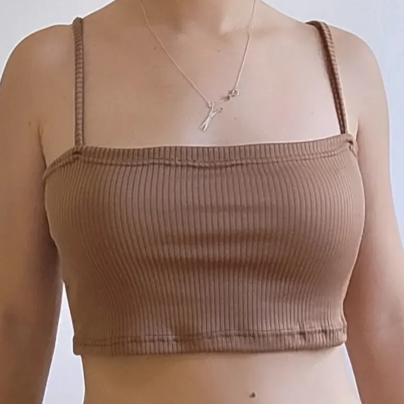 TOP SENCILLO BEIGE