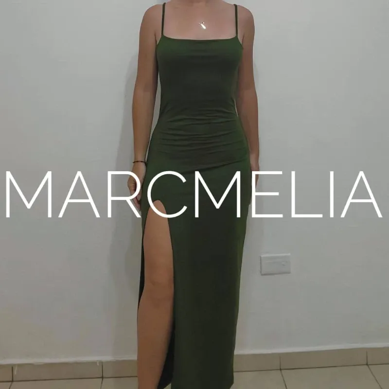 VESTIDO CAMISETA VERDEOLIVO