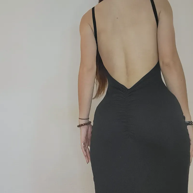 VESTIDO SIRENA CON ESPALDA ABIERTA