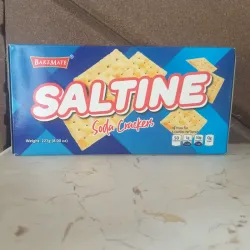 Saltine Soda Crackers