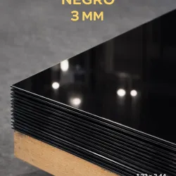 Planchas de acrílico negro 2.44 x 1.22 x 3mm