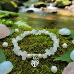 Pulsera de cuarzo rosa, blanco , piedra luna y perlas de río