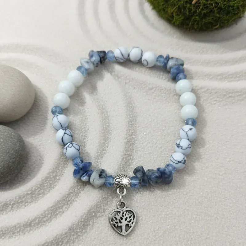 Pulsera de howlita, sodalita y ónix blanco