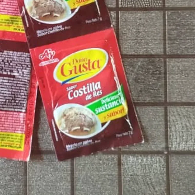 Caldo Costillas de Res 