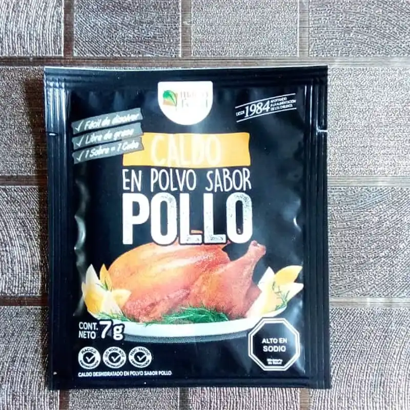 Caldo de Pollo