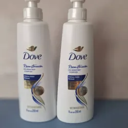 Crema de peinar Dove 