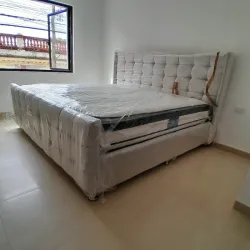 Cama King Size