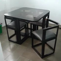 Juego de comedor moderno
