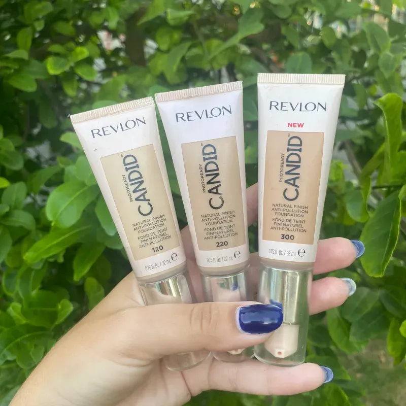 Base clara REVLON