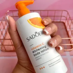 Crema corporal hidratante Vitamina C