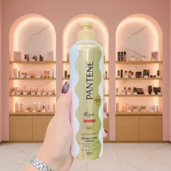 Crema de peinar para cabello RIZO