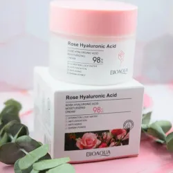 Crema facial de ácido hialurónico con esencia de rosas