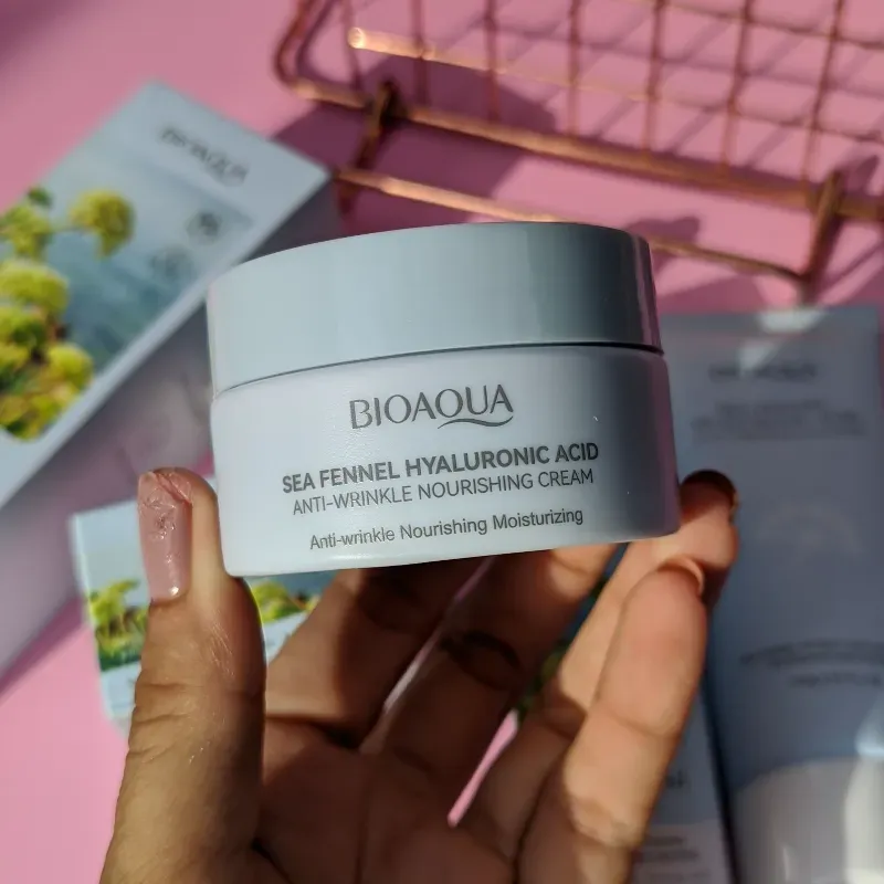 Crema facial de ácido hialurónico con hinojo marino 