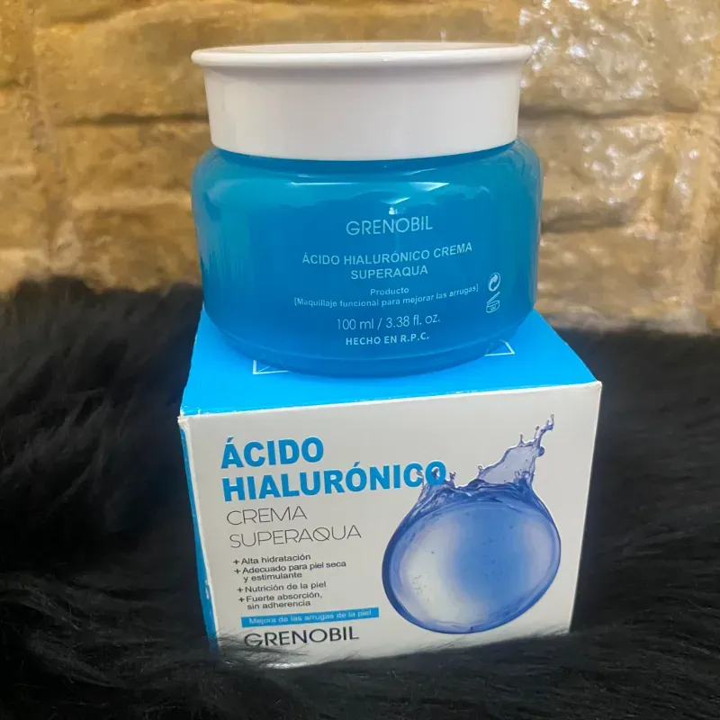 Crema facial de ácido hialurónico 