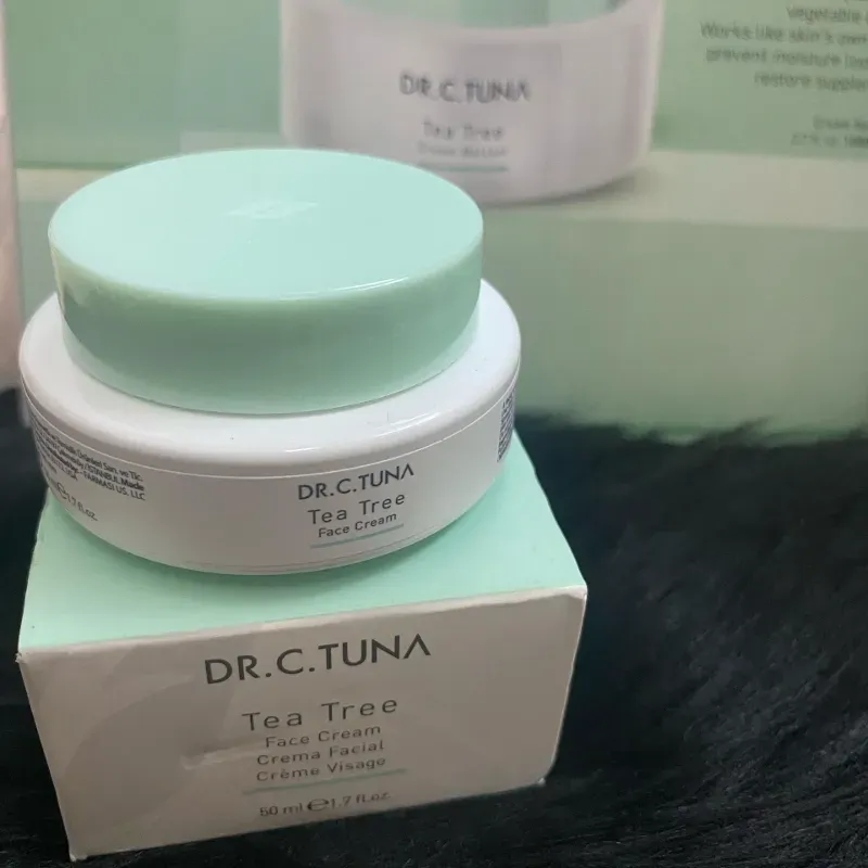 Crema facial Tea Tree