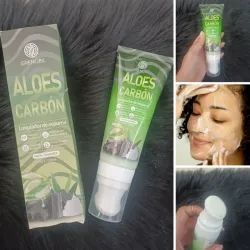 Espuma limpiadora facial de aloe y carbón 
