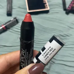 Labial en barra mate Candy Red