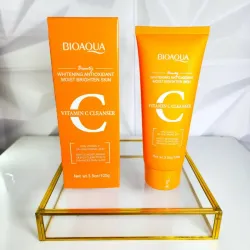 Limpiador facial de Vitamina C