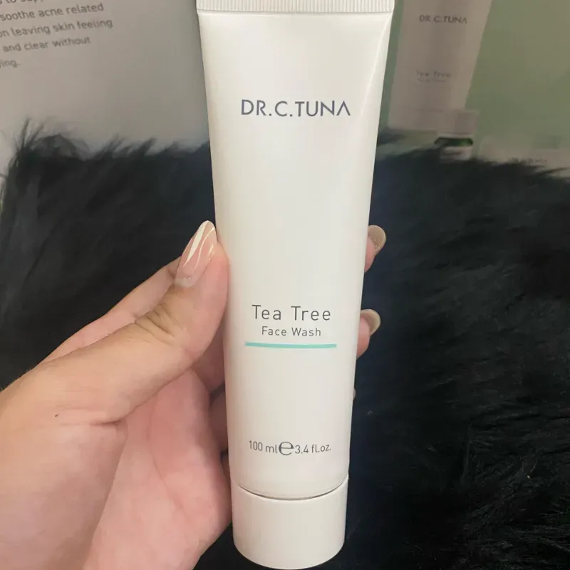 Limpiador facial Tea Tree