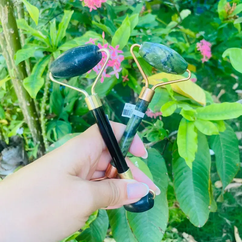 Rodillo para masaje facial 