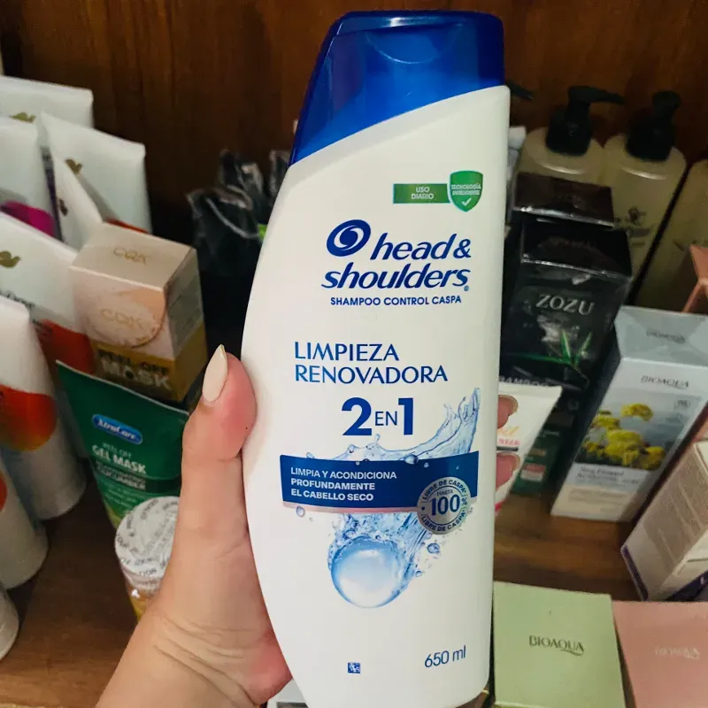 Shampoo 2 en 1. 650 ml