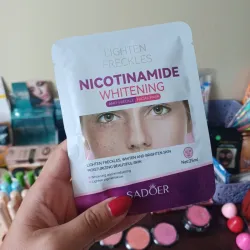 Velo facial blanqueador de Nicotinamida