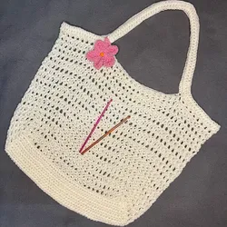 Bolsa veraniega estilo canoa 