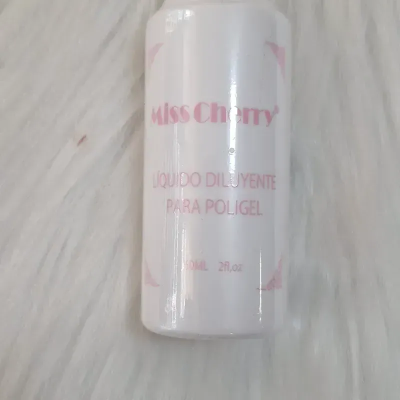 Liquido diluyente para poligel 