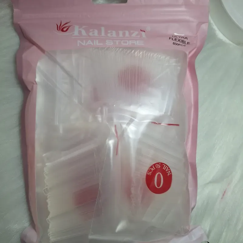 Paquete de uñas 600 piezas