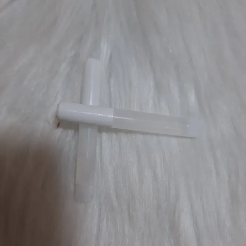 Pega para uñas 