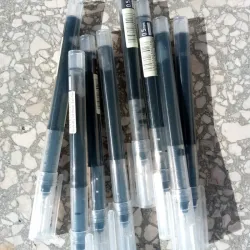 Lapiceros "Pluma". Punta 0.5