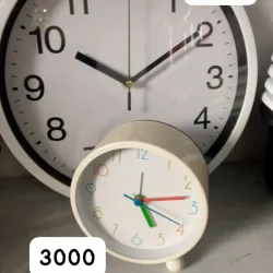Reloj despertador (pequeño)