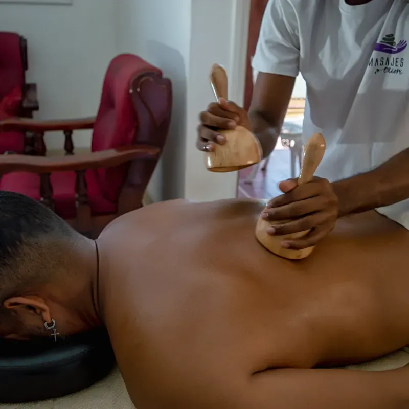 Maderoterapia