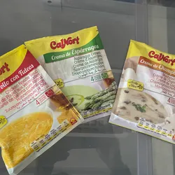 Cremas y sopas con fideos