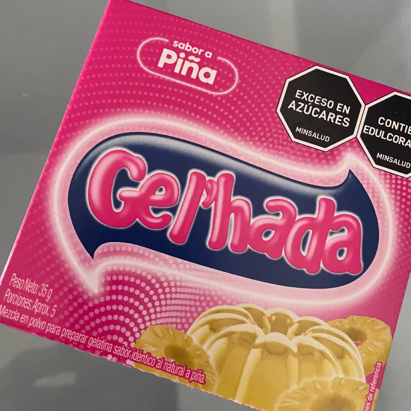 Gelatina (sabor piña)