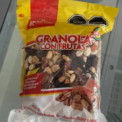 Granolas con Frutas