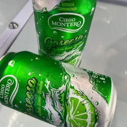 Refresco nacional de lata (Limón)