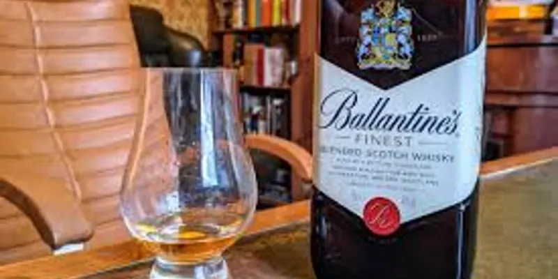 Whisky Ballantines 
