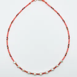 Collar de perlas de cultivo y cristales 