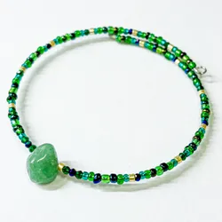 Pulsera de aro con piedra aventurina verde