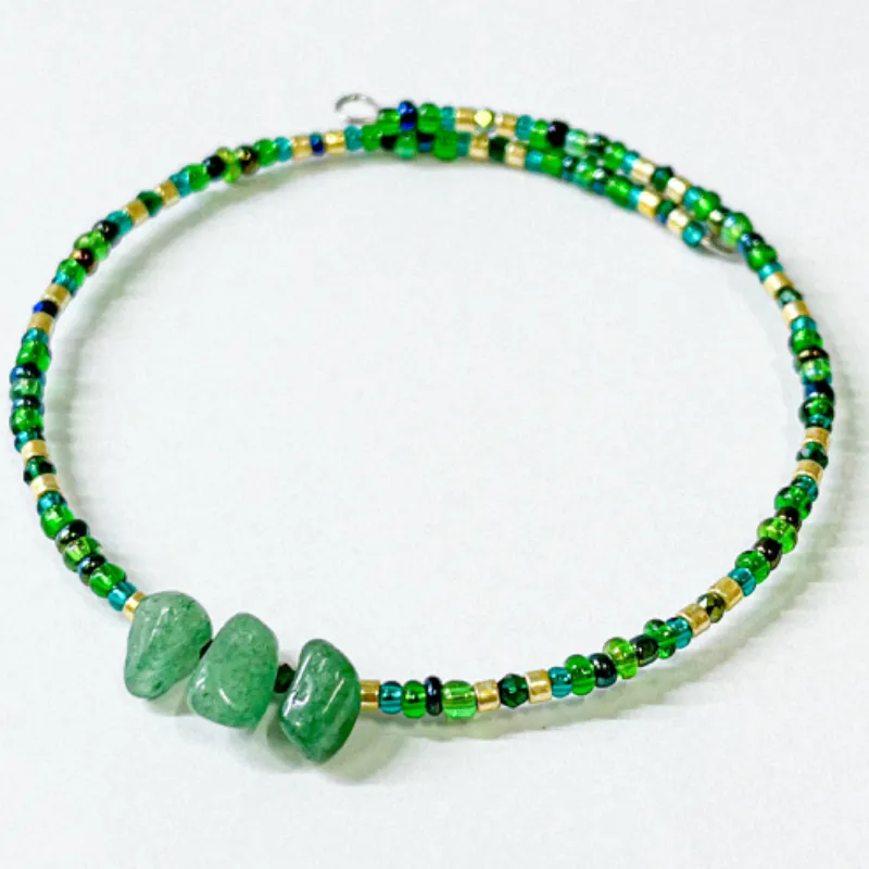 Pulsera de aro con piedra aventurina verde