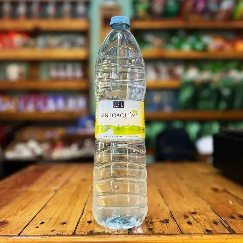 Agua natural "San Juaquín"