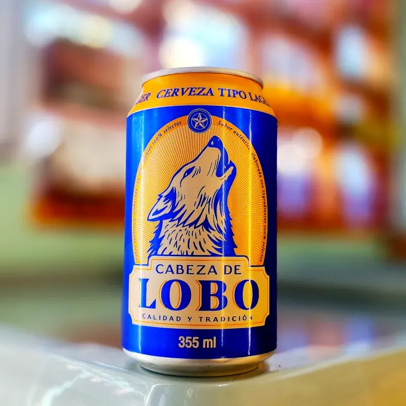 Cerveza "Lobo"