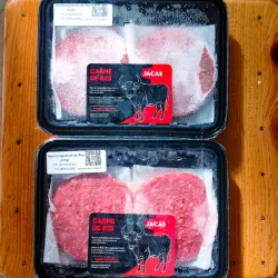 Hamburguesa de res "Jacas"