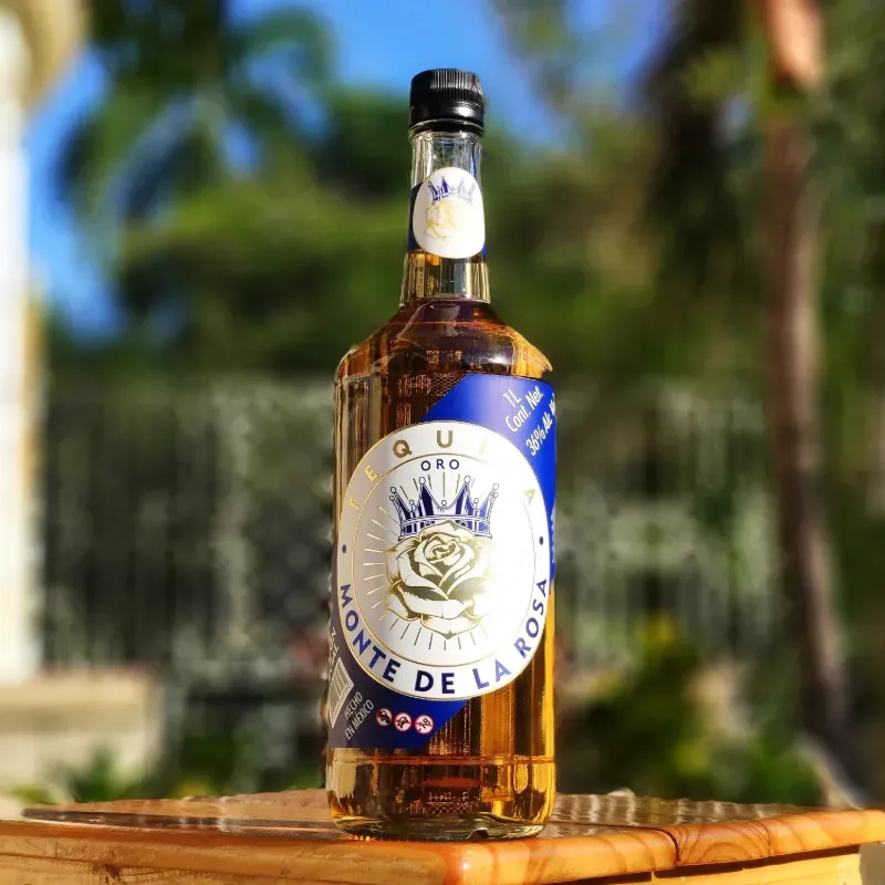 Tequila Oro Añejo Monte de la Rosa 