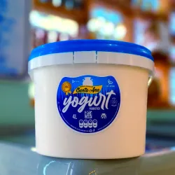 Yogurt probiótico "Santa Ana"