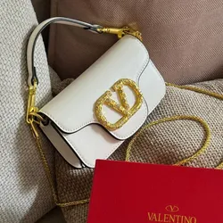 Bolsa Valentino 🤍