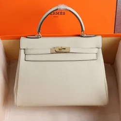 Bolso Hermès Kelly 🤍