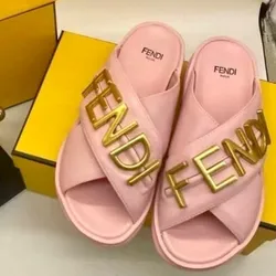Calzado Fendi 🩷
