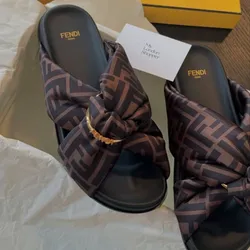 Calzado Fendi